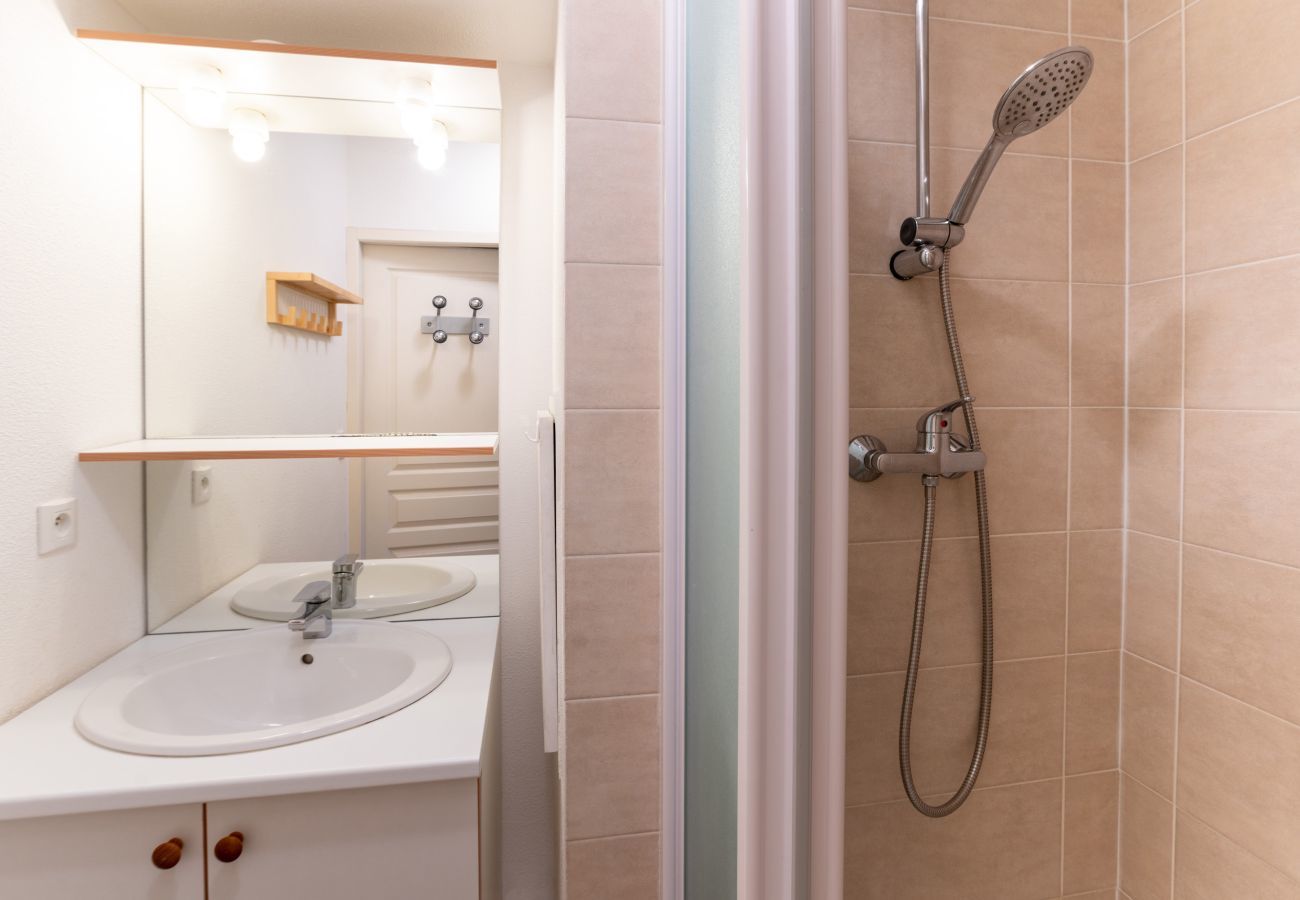 Apartment in Le Dévoluy - In the heart of the resort, for 8 people