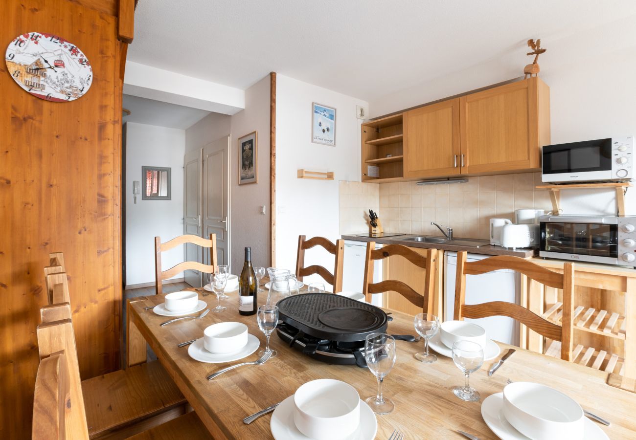 Apartment in Le Dévoluy - In the heart of the resort, for 8 people