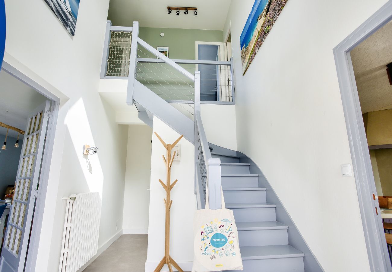 House in Erquy - House for 8 - heated pool - 800m from the beach