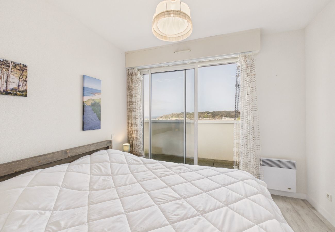 Apartment in Erquy - Sea view in the city center - Apartment for 6