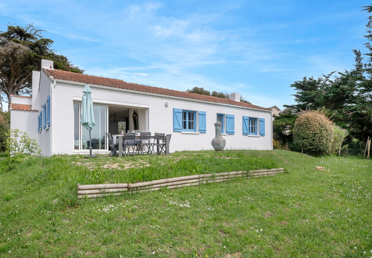 House in Préfailles - House for 8, sea view, 400m from the beach