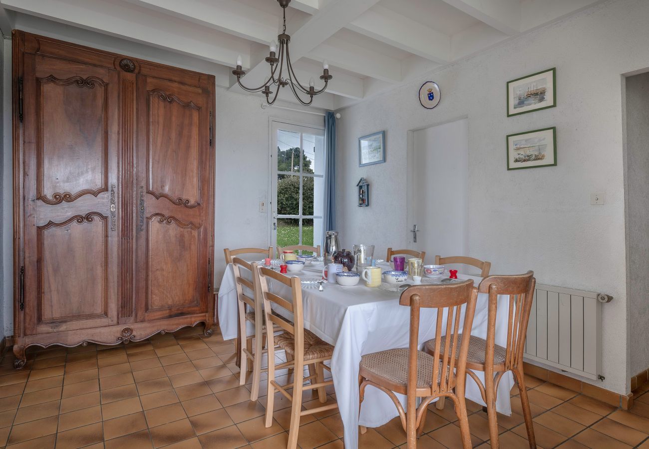 House in Préfailles - House for 8, sea view, 400m from the beach