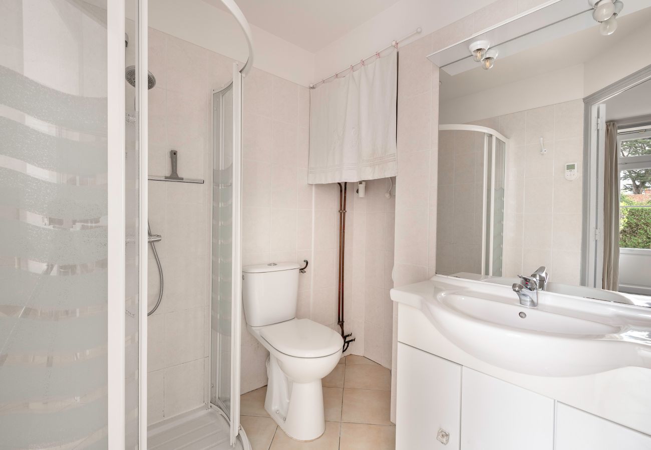 House in Préfailles - Villa for 7 adults, 1 child, 400m from the sea