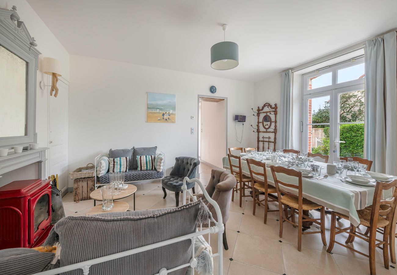 House in Préfailles - Villa for 7 adults, 1 child, 400m from the sea