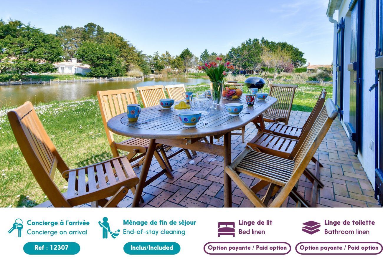 House in Noirmoutier-en-l´Ile - Villa for 10 with swimming pool and garden