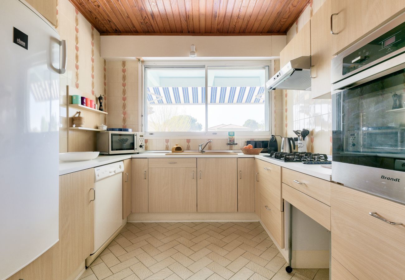Villa in Lanton - Villa on the Port of Taussat with swimming pool