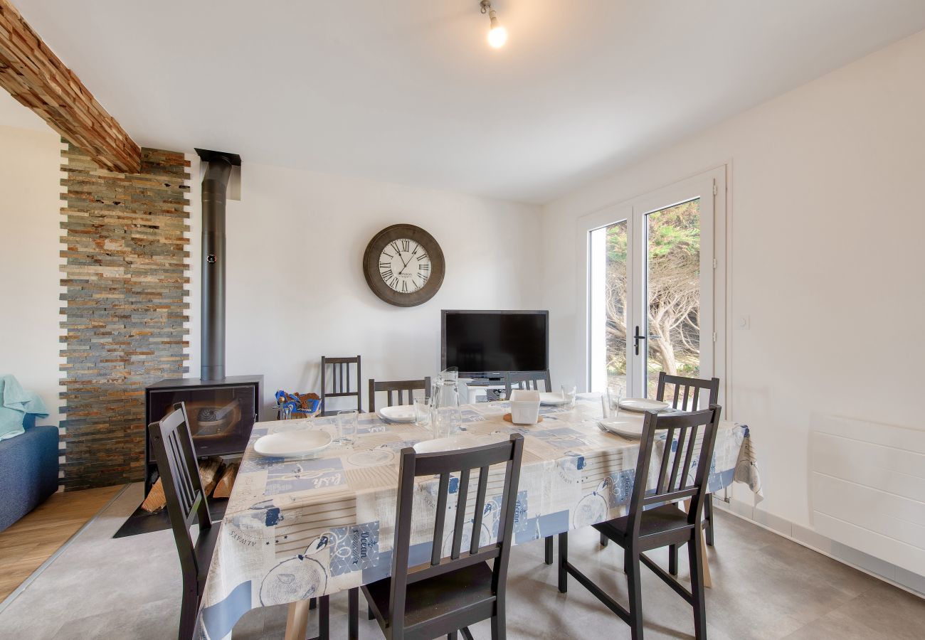 House in Guissény - House for 6 with terrace and garden