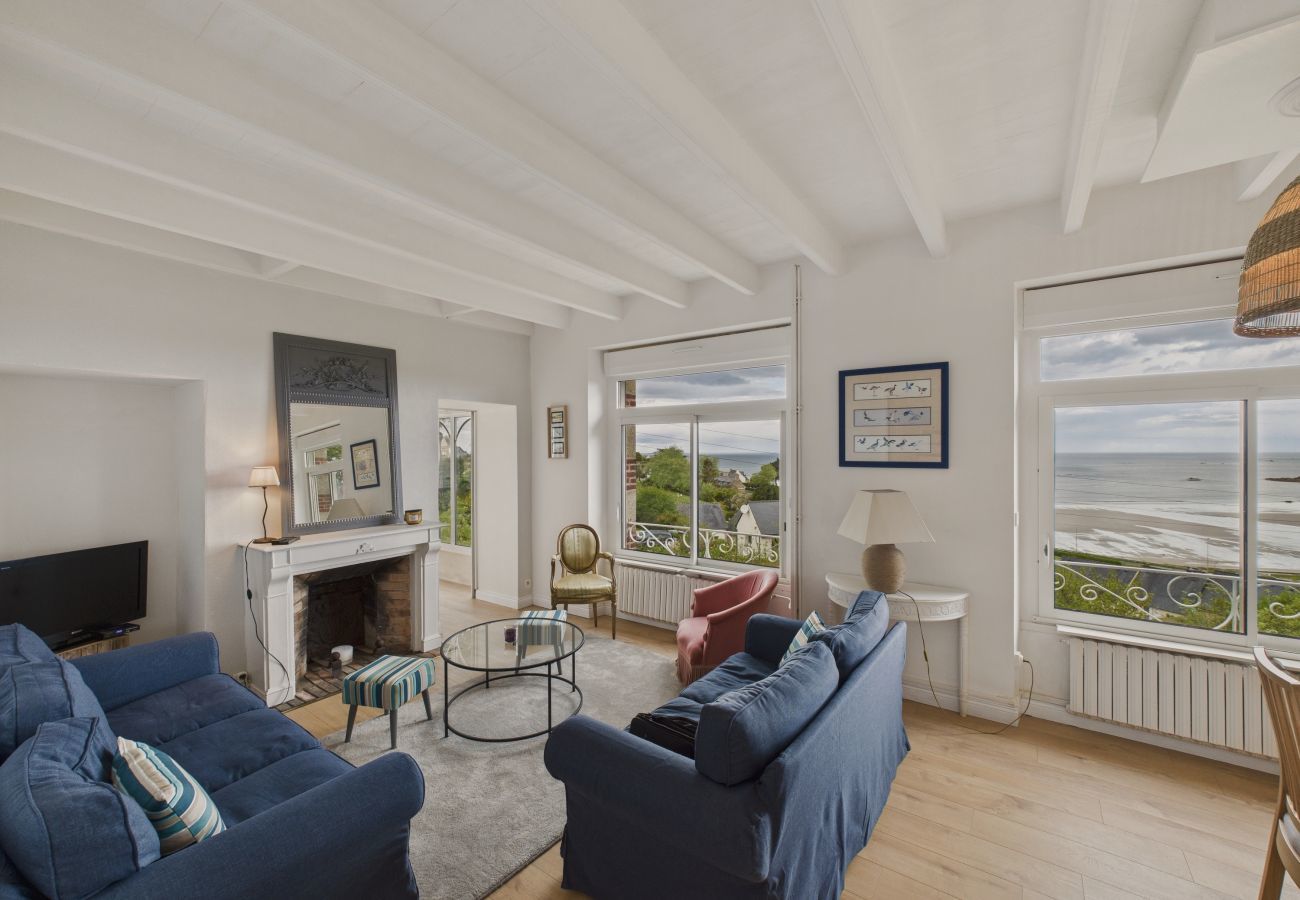 House in Trévou-Tréguignec - Great View - House for 6 - 650m to Beach