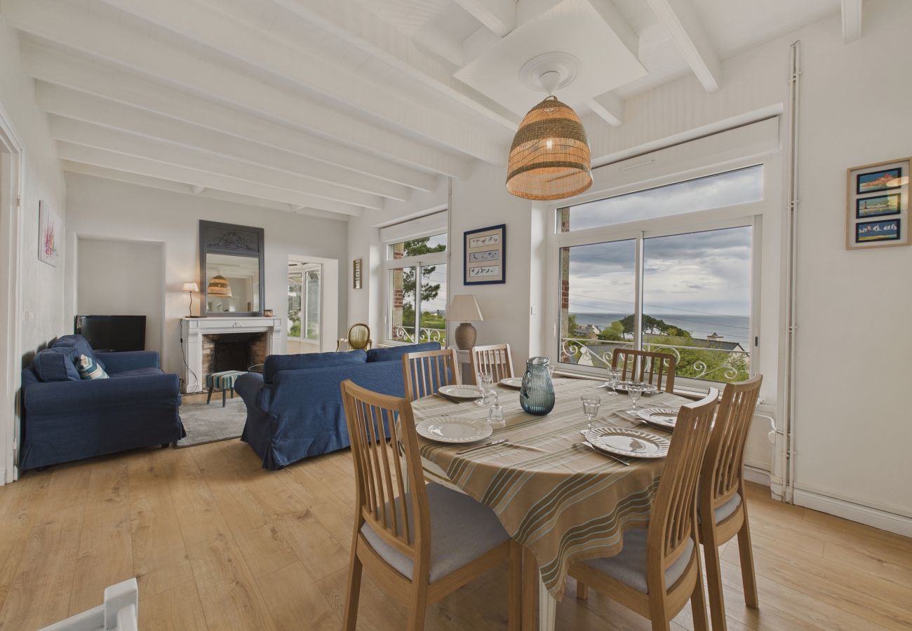 House in Trévou-Tréguignec - Great View - House for 6 - 650m to Beach