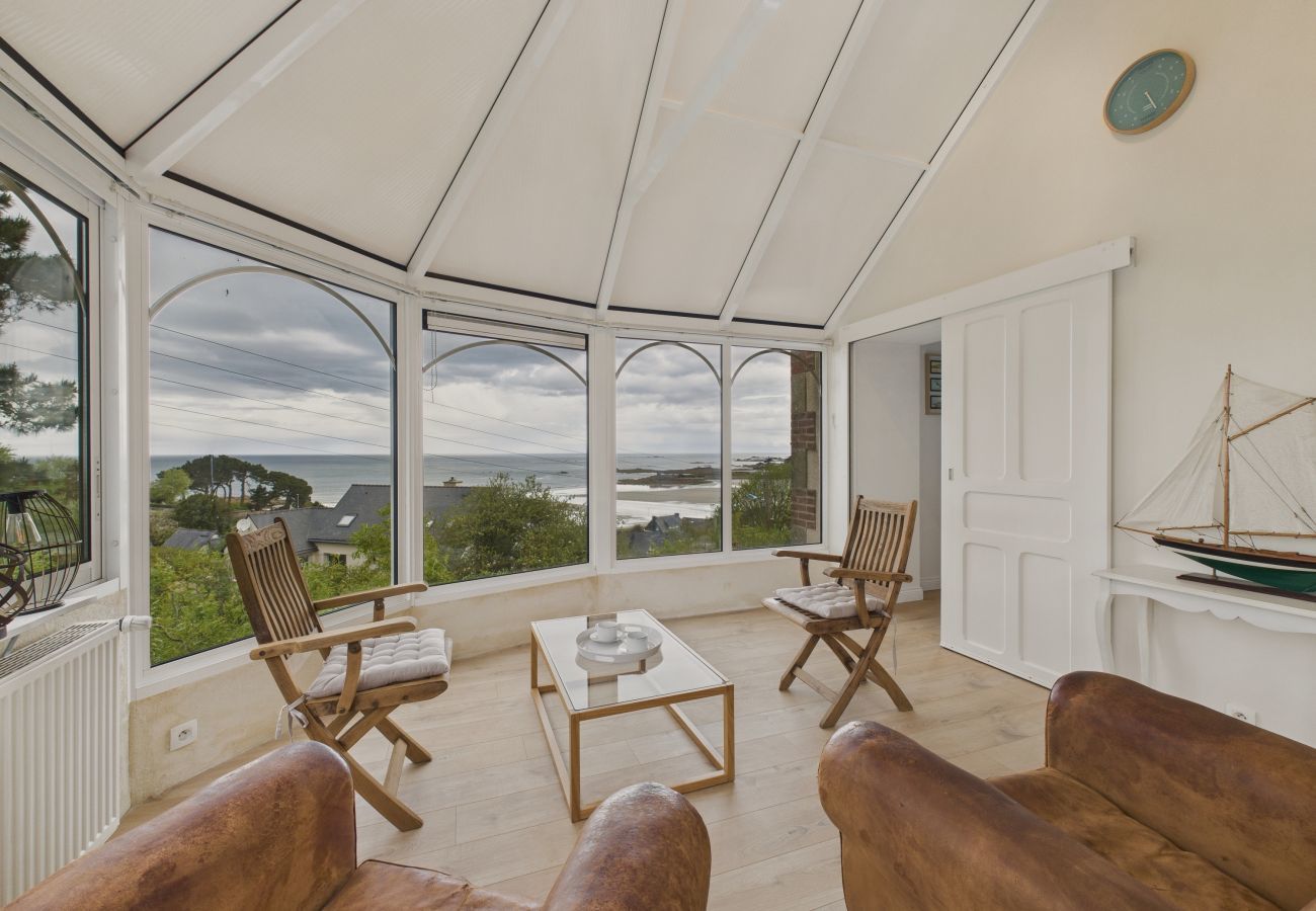 House in Trévou-Tréguignec - Great View - House for 6 - 650m to Beach