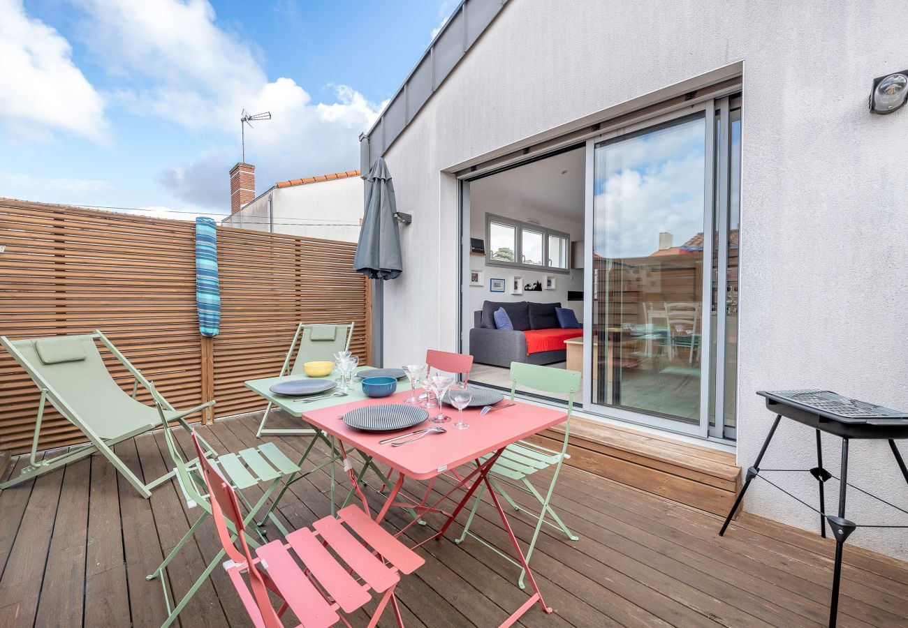 Apartment in La Bernerie-en-Retz - Apartment 230m from the beach. Sleeps 4.