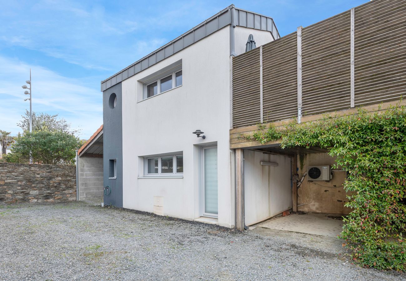 Apartment in La Bernerie-en-Retz - Apartment 230m from the beach. Sleeps 4.