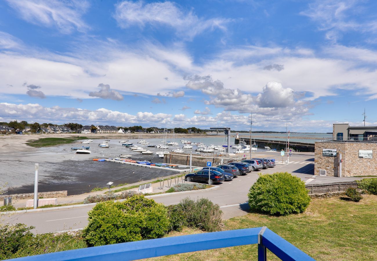 House in Sarzeau - Sea view and direct beach access for 11 people