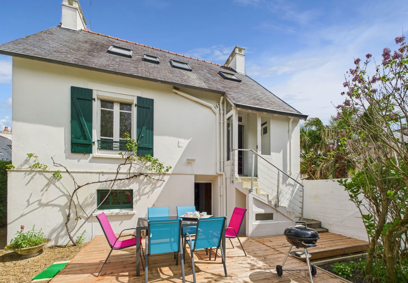House in Ile Tudy - House 32m from the beach - Large garden - for 6