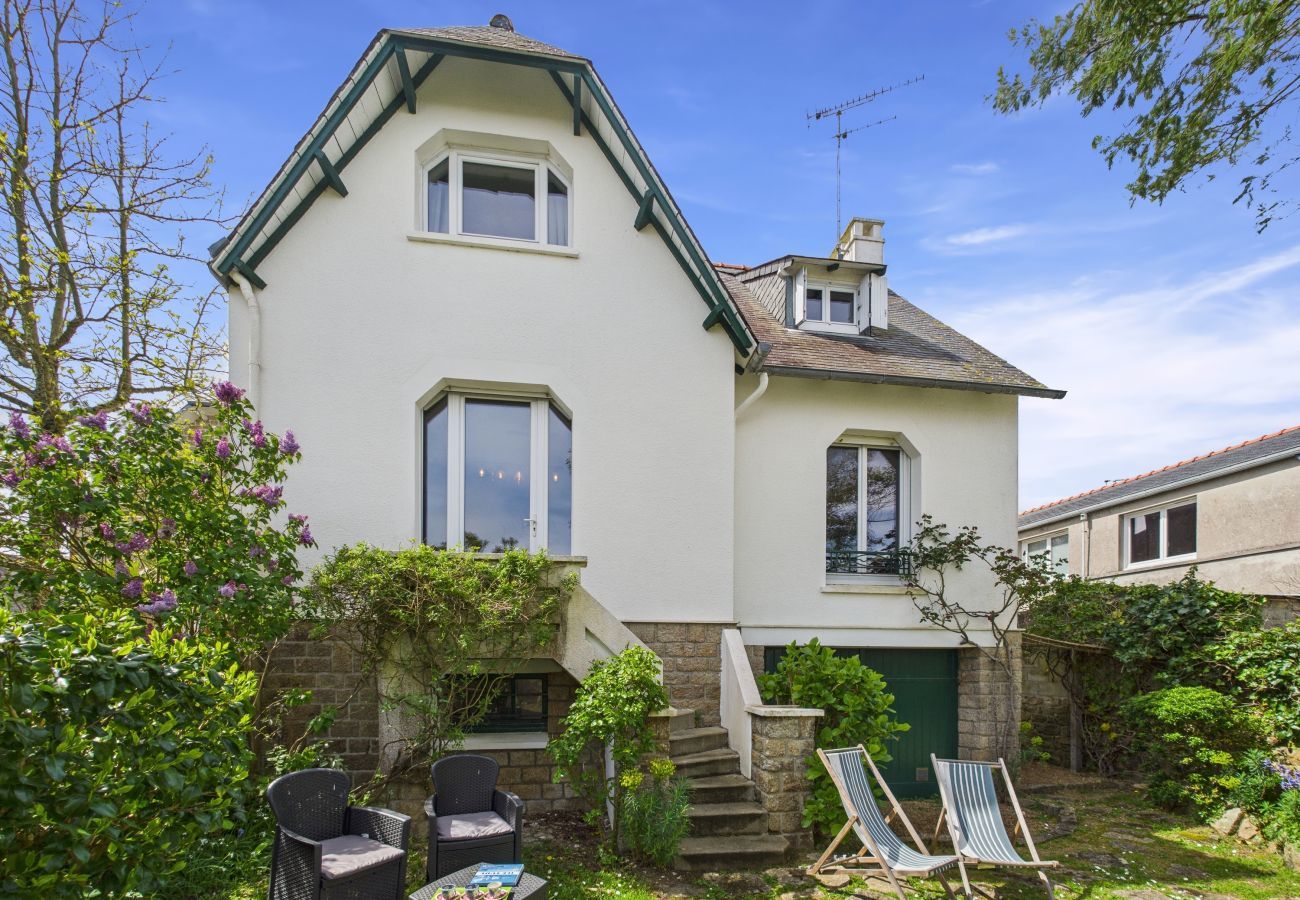 House in Ile Tudy - House 32m from the beach - Large garden - for 6