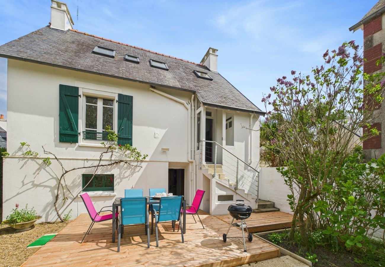 House in Ile Tudy - House 32m from the beach - Large garden - for 6