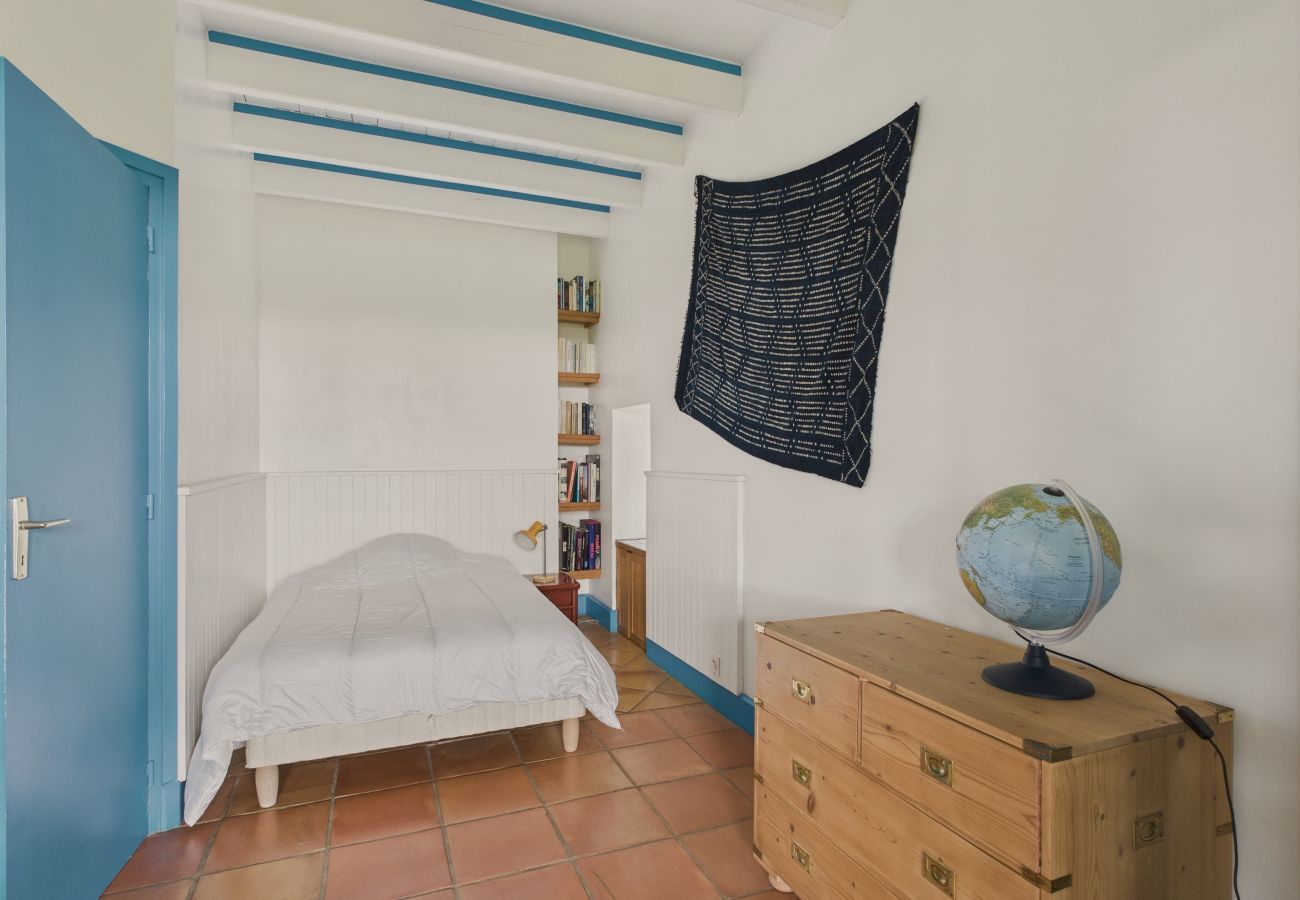 House in Bénodet - Seaside house with direct beach access for 7