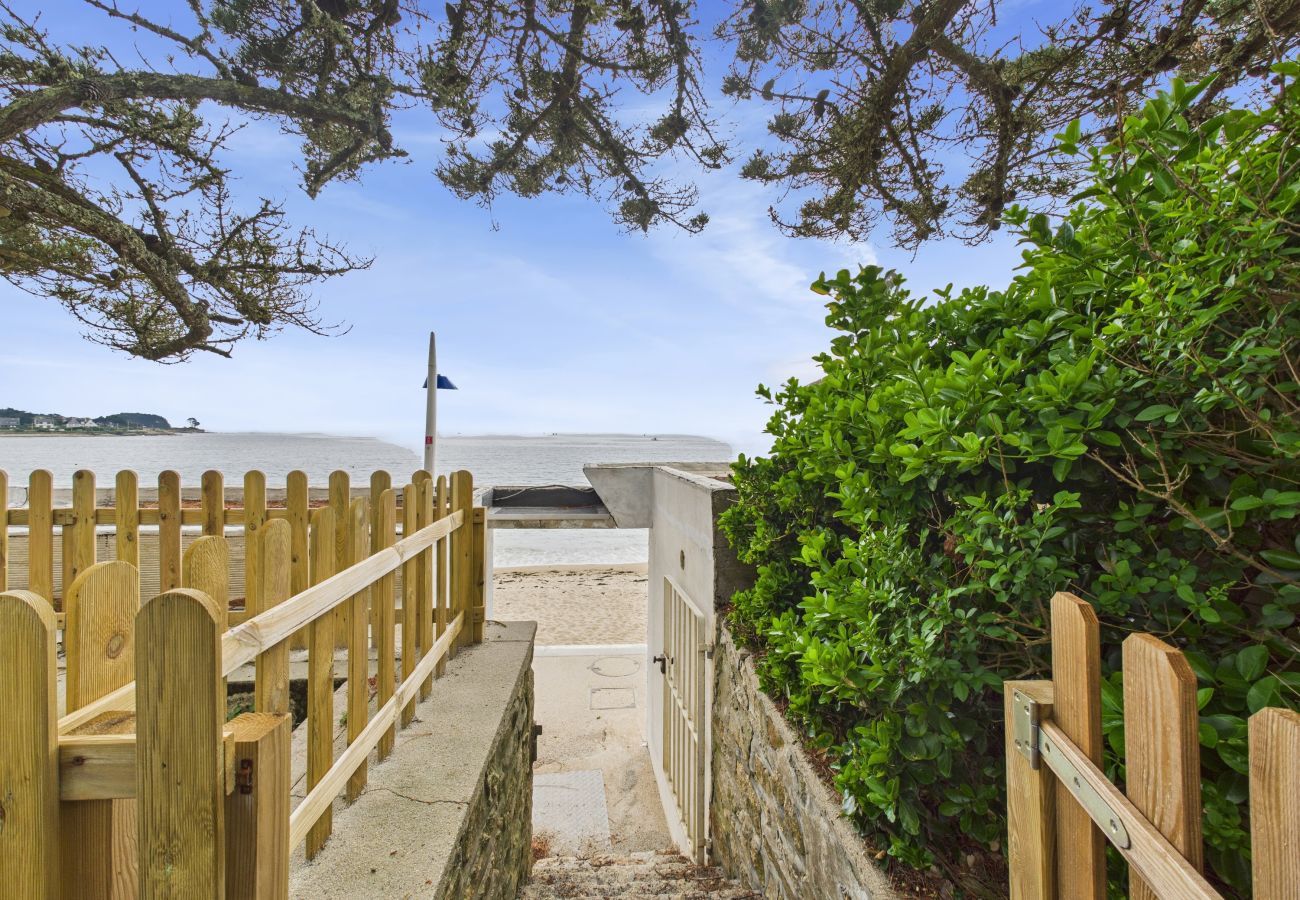 House in Bénodet - Seaside house with direct beach access for 7
