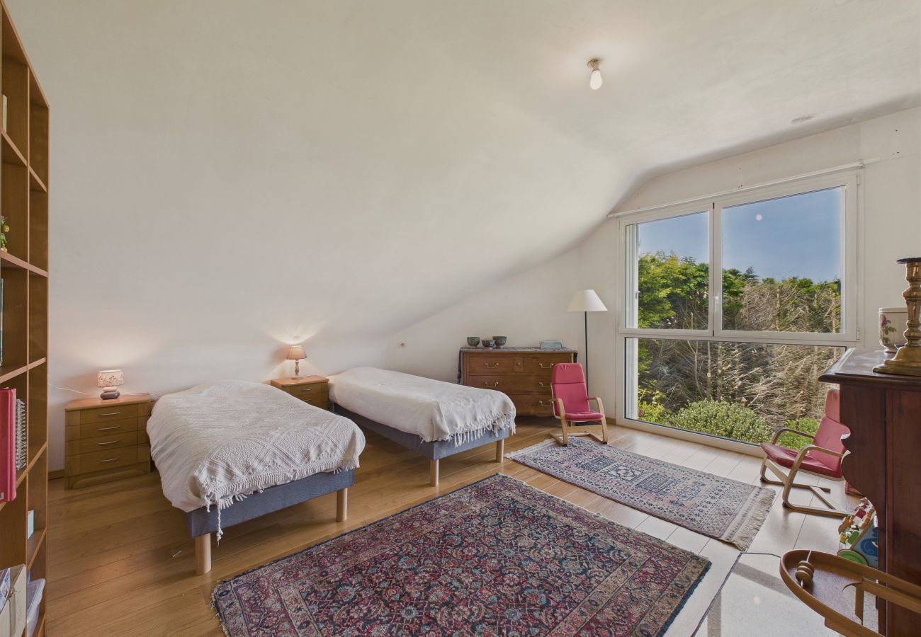 House in Trévou-Tréguignec - Spacious house for 7 adults and 1 child - sea view