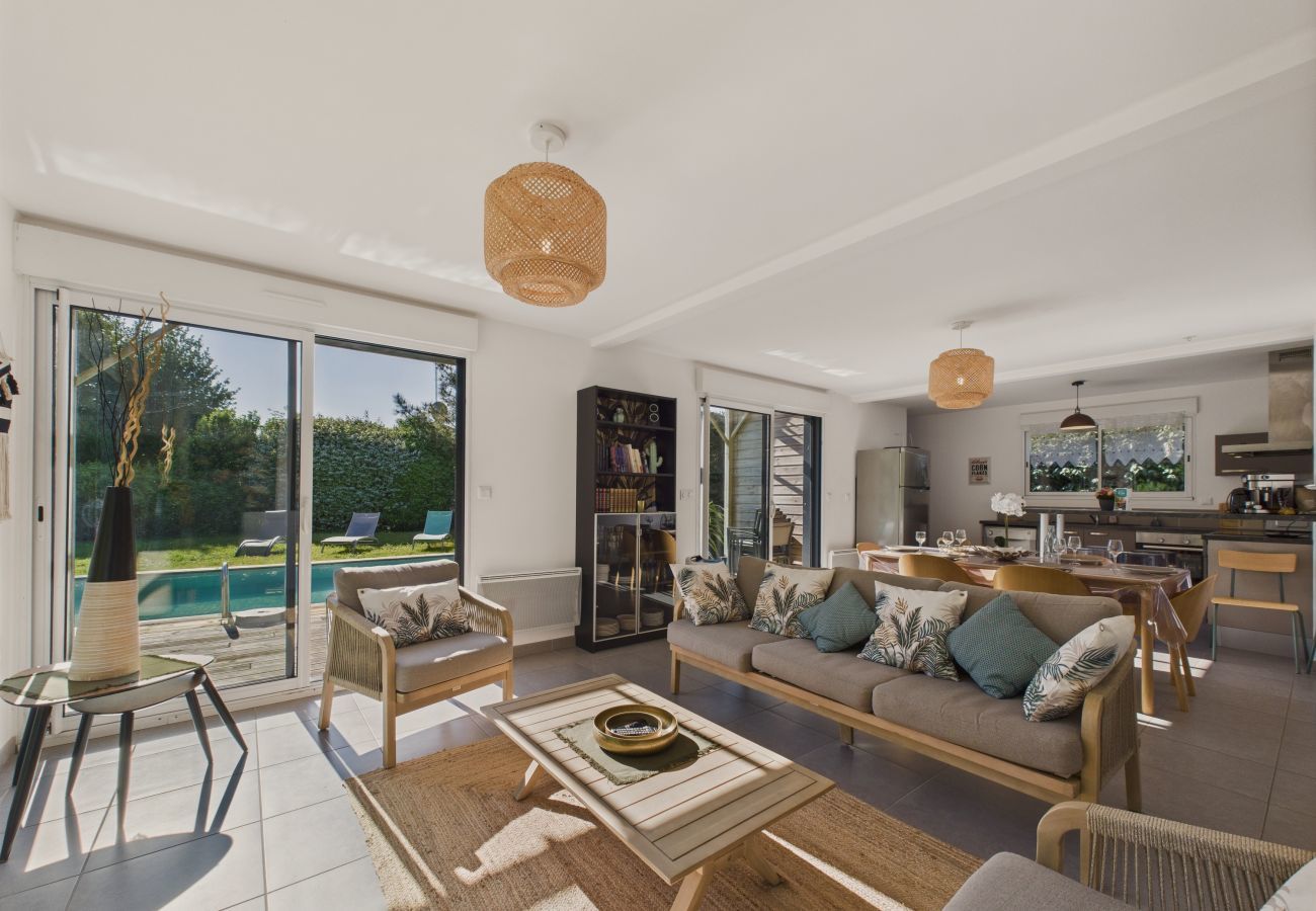 House in Saint-Vincent-sur-Jard - Heated pool – 750m from Beach - 4 Adults, 4 kids
