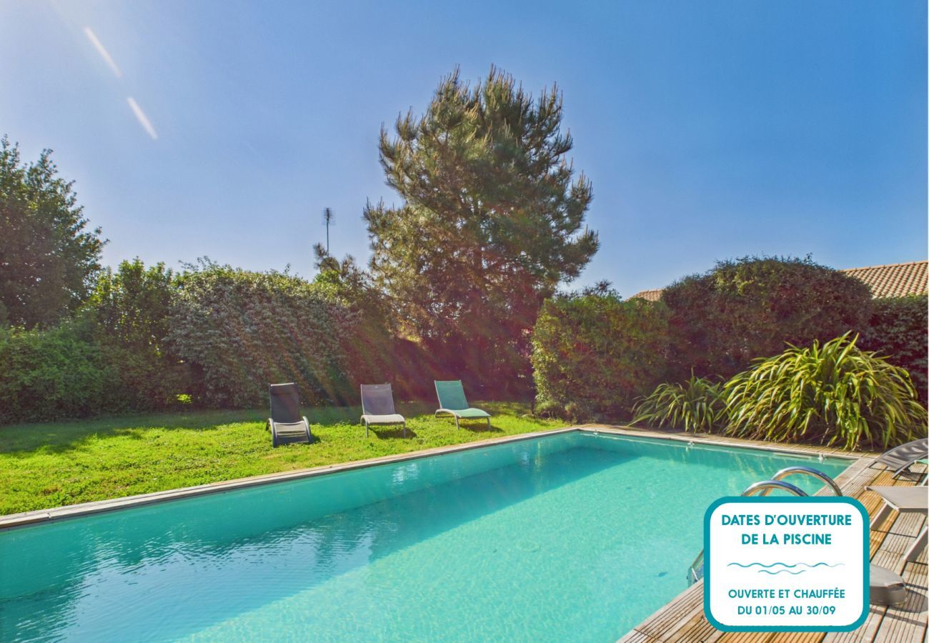 House in Saint-Vincent-sur-Jard - Heated pool - 750m from Beach - 4 Adults, 4 kids
