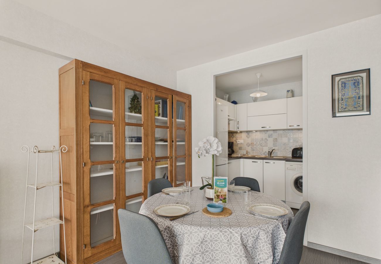 Apartment in Les Sables-d´Olonne - Sea view apartment 500m from the beach
