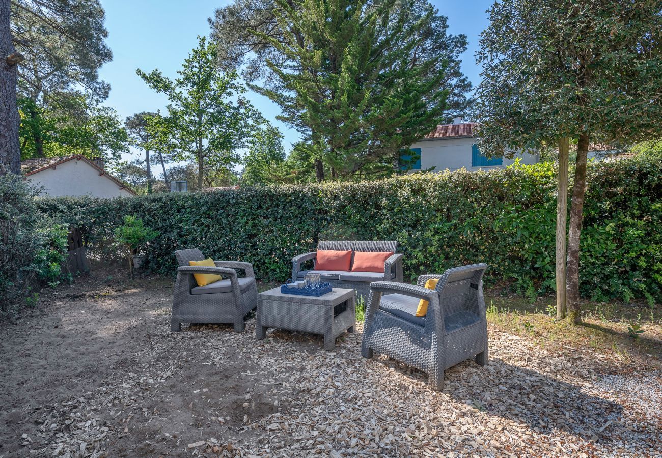 Terraced House in Saint-Brevin-les-Pins - House 60m², 500m from the beach for 4
