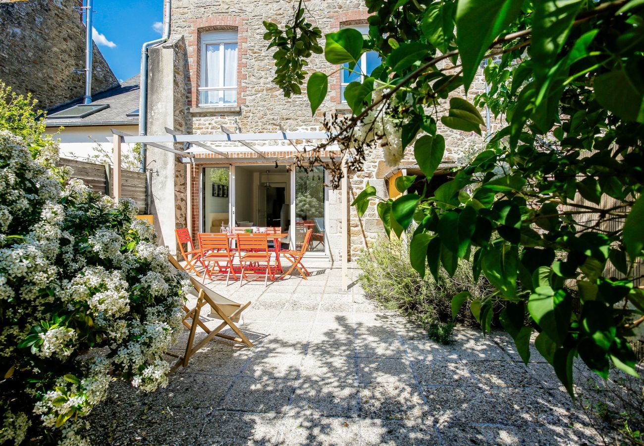 House in La Richardais - House for 6 - garden, terrace - near Dinard