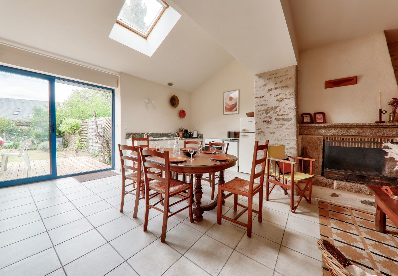 House in Saint-Gildas-de-Rhuys - House for 6 adults/2 children with garden