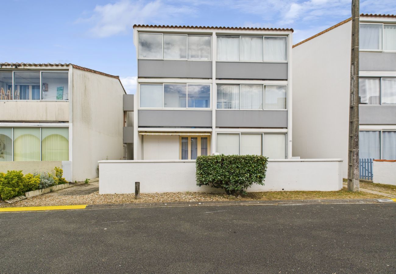 Apartment in Saint-Hilaire-de-Riez - Apartment for 4 adults and 2 children