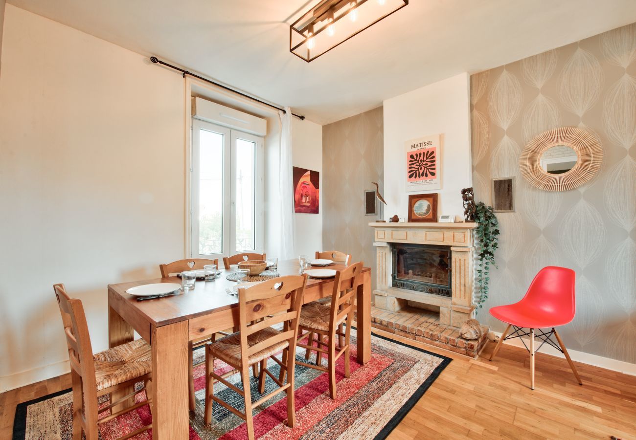 House in Plouguerneau - House for 8 in the center of Plouguerneau