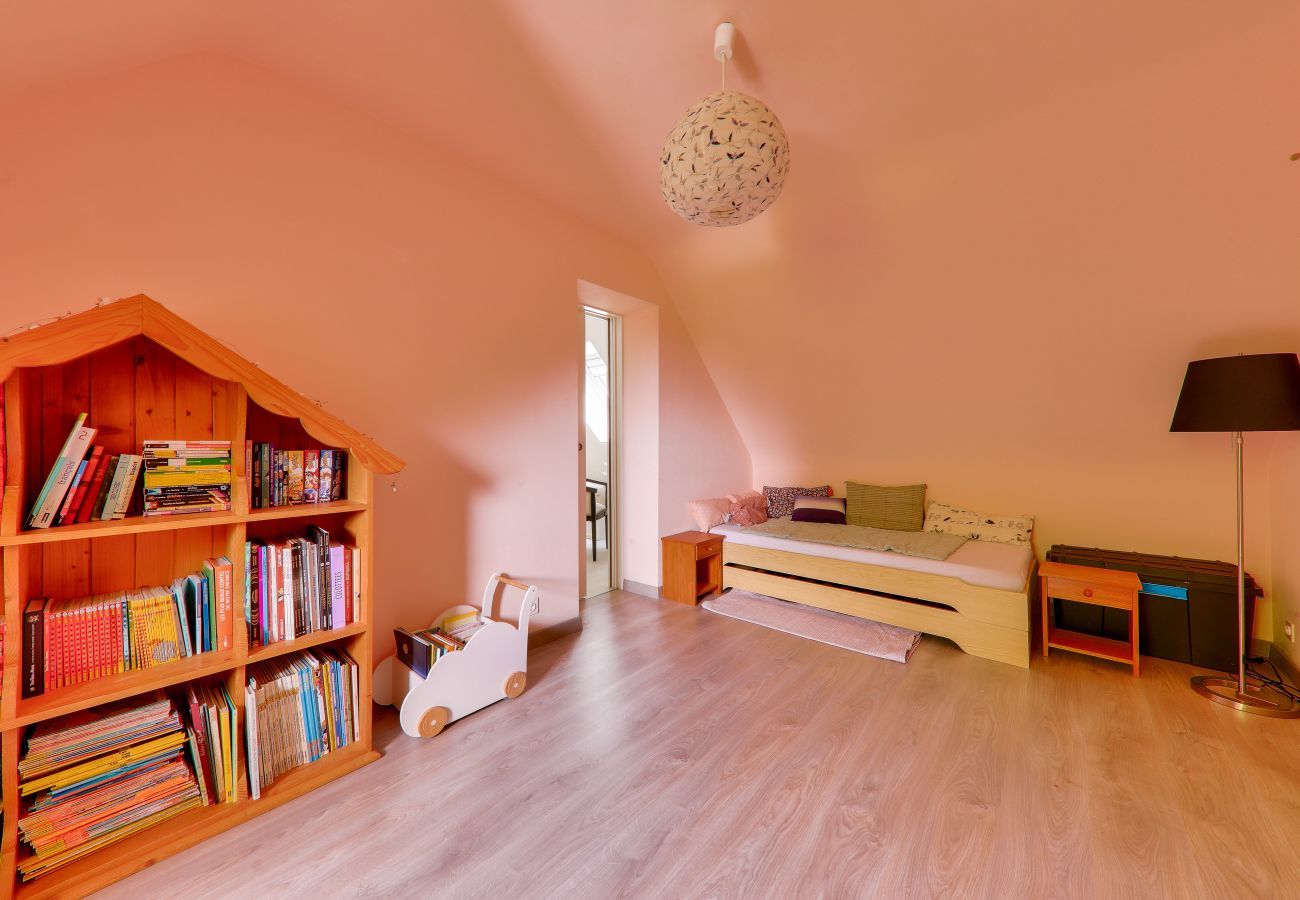 House in Saint-Gildas-de-Rhuys - 800 m from beach – house for 4 adults and 2 children