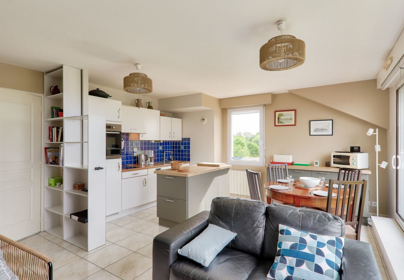 Apartment in Sarzeau - Apartment for 4 with large balcony on Sarzeau