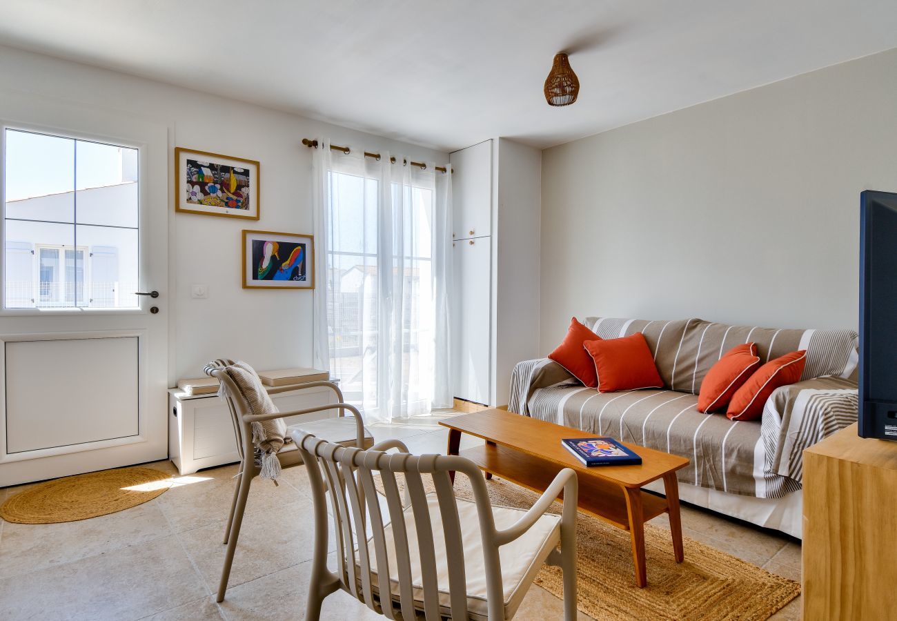 House in Barbâtre - 500 m from the beach - garden - house for 6