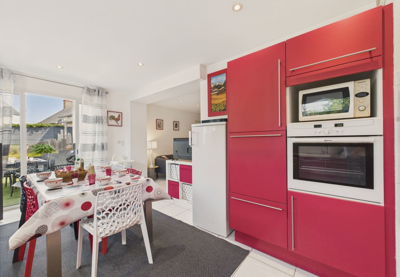House in Pléneuf-Val-André - Heated pool, beach 700m away, house for 6