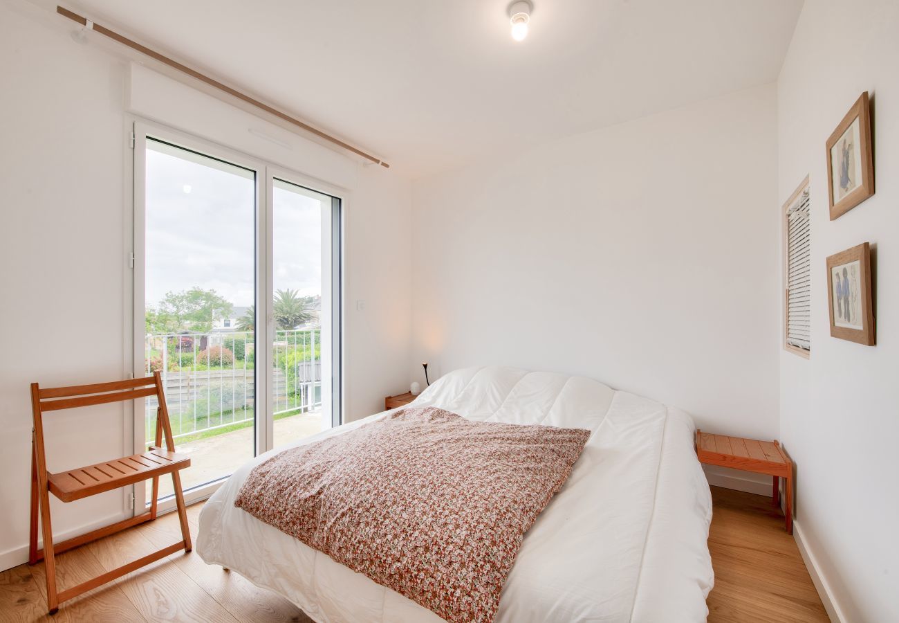 House in Plouguerneau - Sea view - House for 6 with balcony - Garden