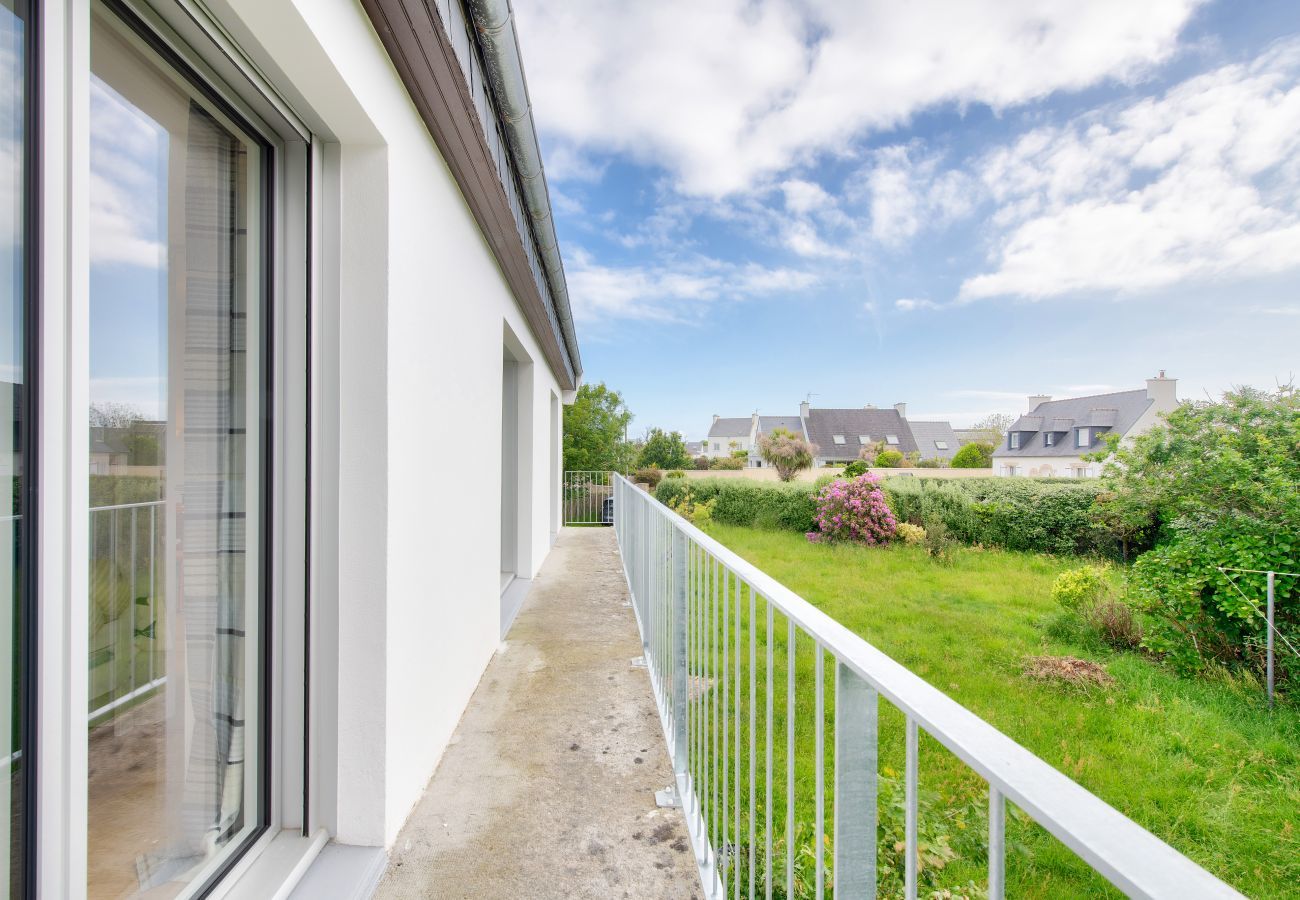 House in Plouguerneau - Sea view - House for 6 with balcony - Garden