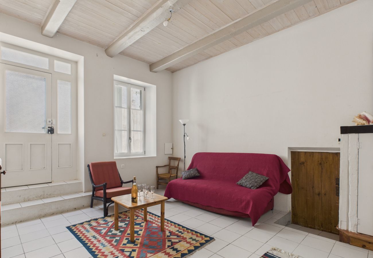 House in Le Bois-Plage-en-Ré - 800 m from the beach - House for 6 in Bois-Plage