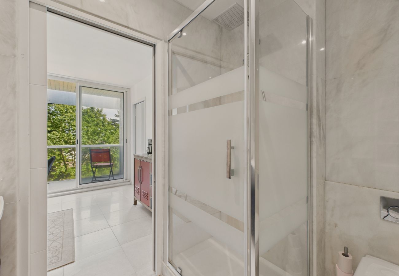 Apartment in La Baule-Escoublac - 350m from the beach, apartment for 2 - balcony