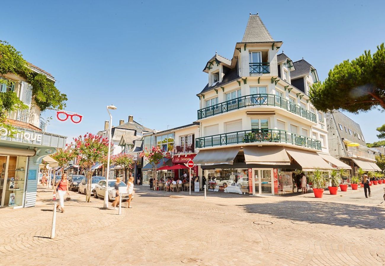 Apartment in La Baule-Escoublac - 350m from the beach, apartment for 2 - balcony