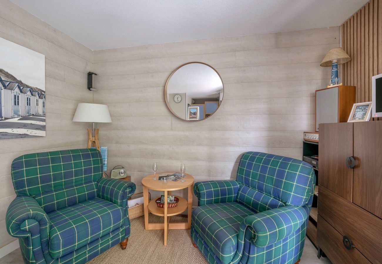 Apartment in Pornic - Apart 100m from the beach - swimming pool for 4