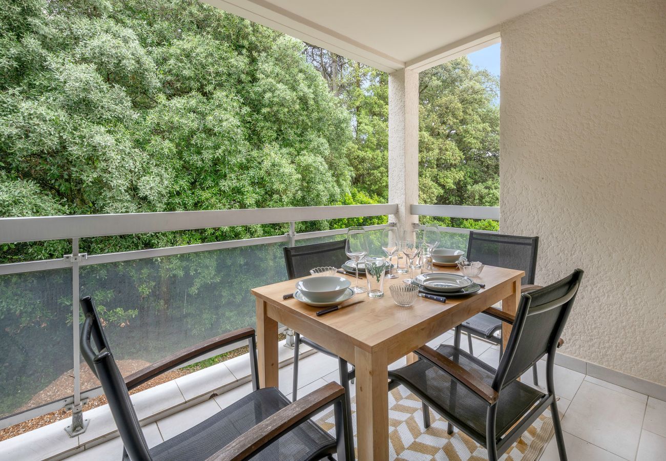 Apartment in Pornic - Apart 100m from the beach - swimming pool for 4