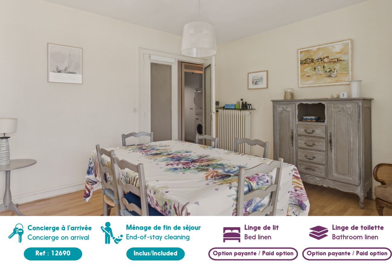 Apartment in Pornichet - Sea View – Apartment  for 4 – Spacious Balcony