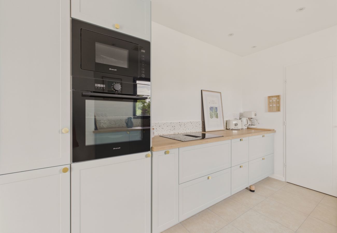 House in Erquy - Lovely family home for 8 with garden
