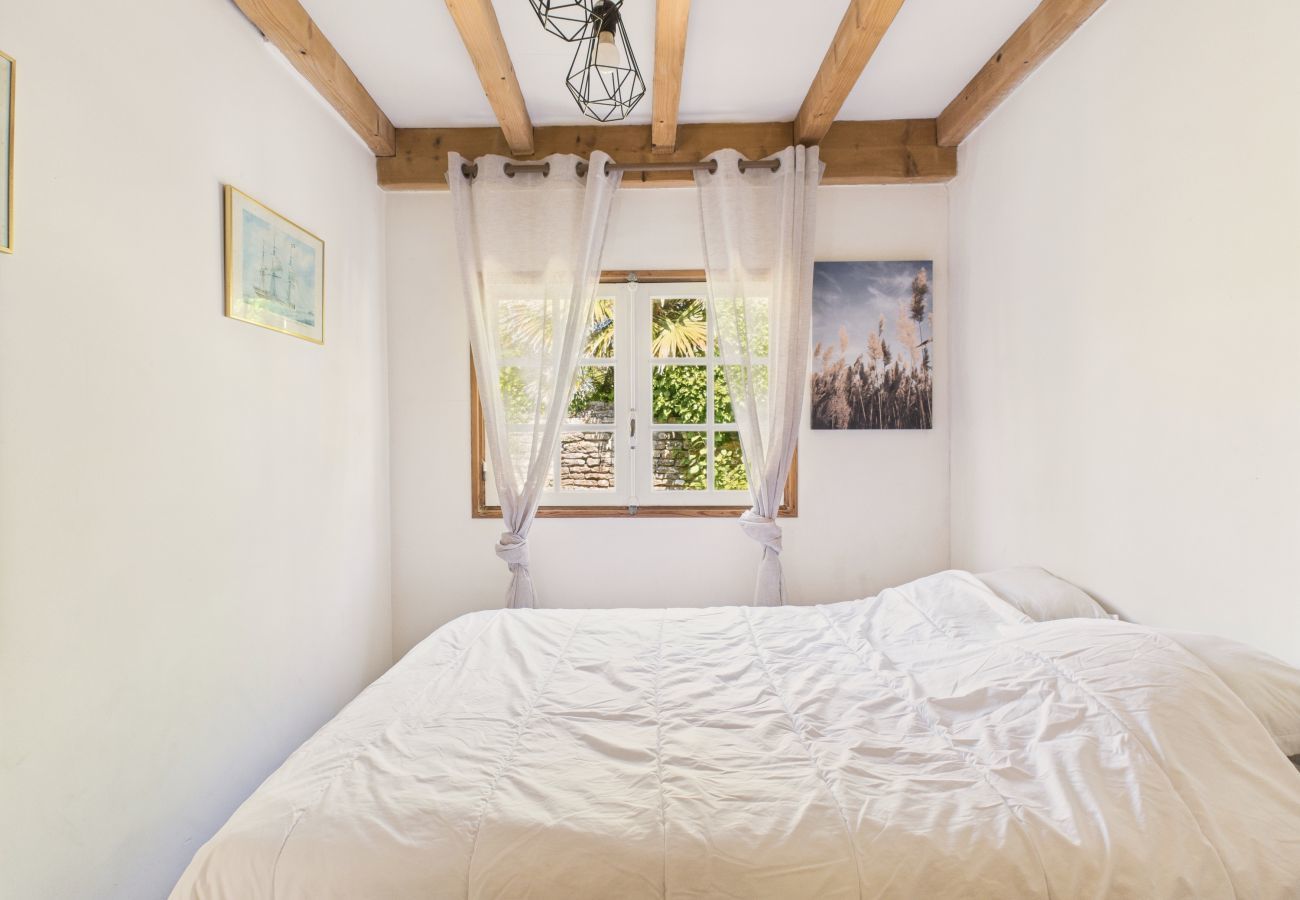 House in Les Portes-en-Ré - 800 m from the beach, garden, house for 4