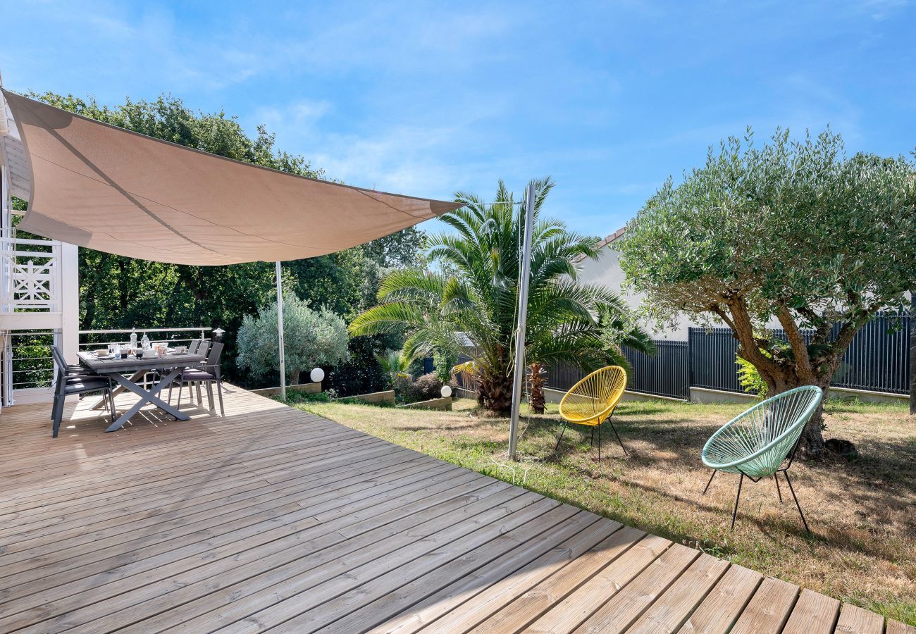 House in Pornic - Family home for 8 people - 400m from the beach