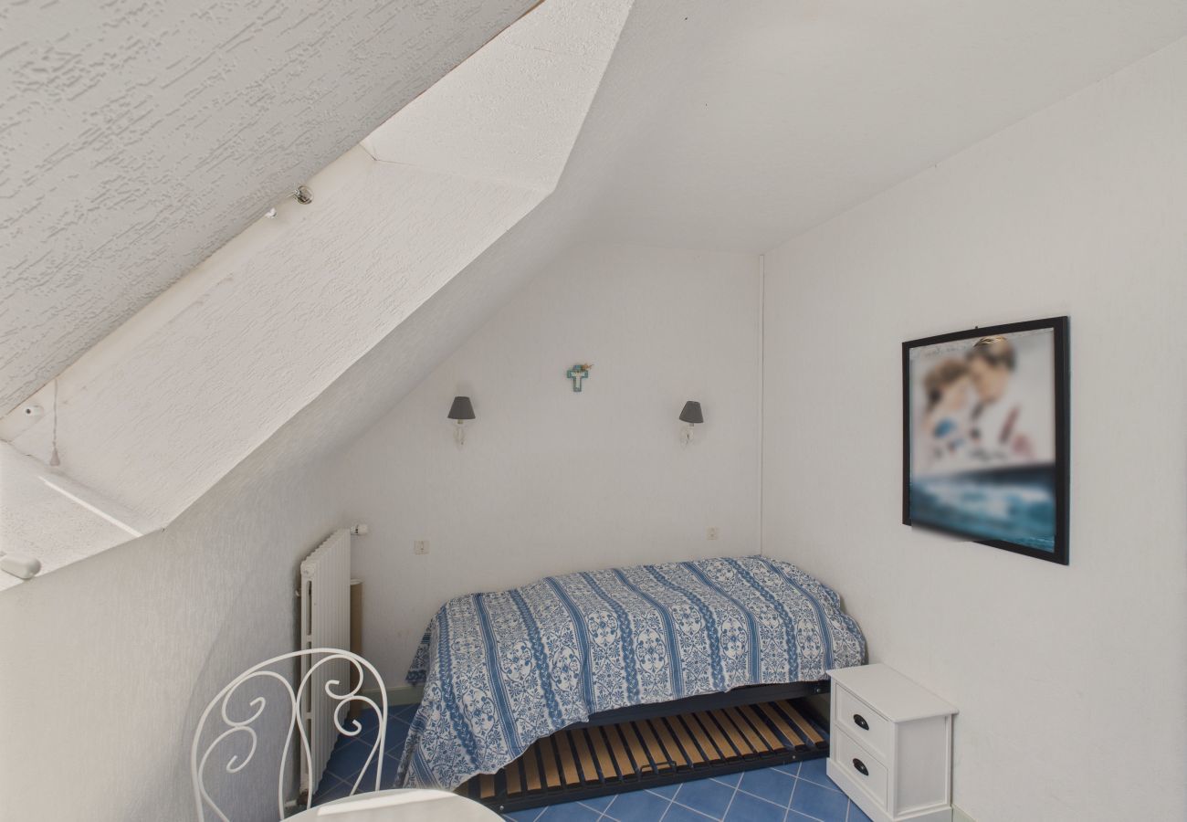 House in Penvénan - Port Blanc – House for 12 Adults and 2 Children