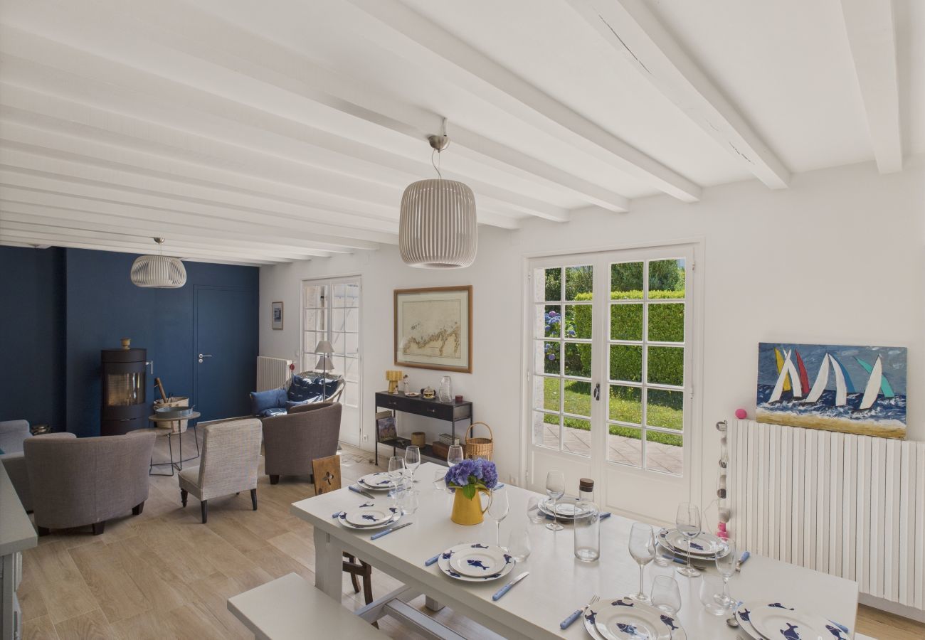 House in Penvénan - Port Blanc – House for 12 Adults and 2 Children