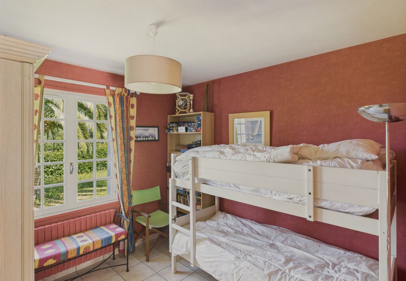 House in Penvénan - Port Blanc – House for 12 Adults and 2 Children