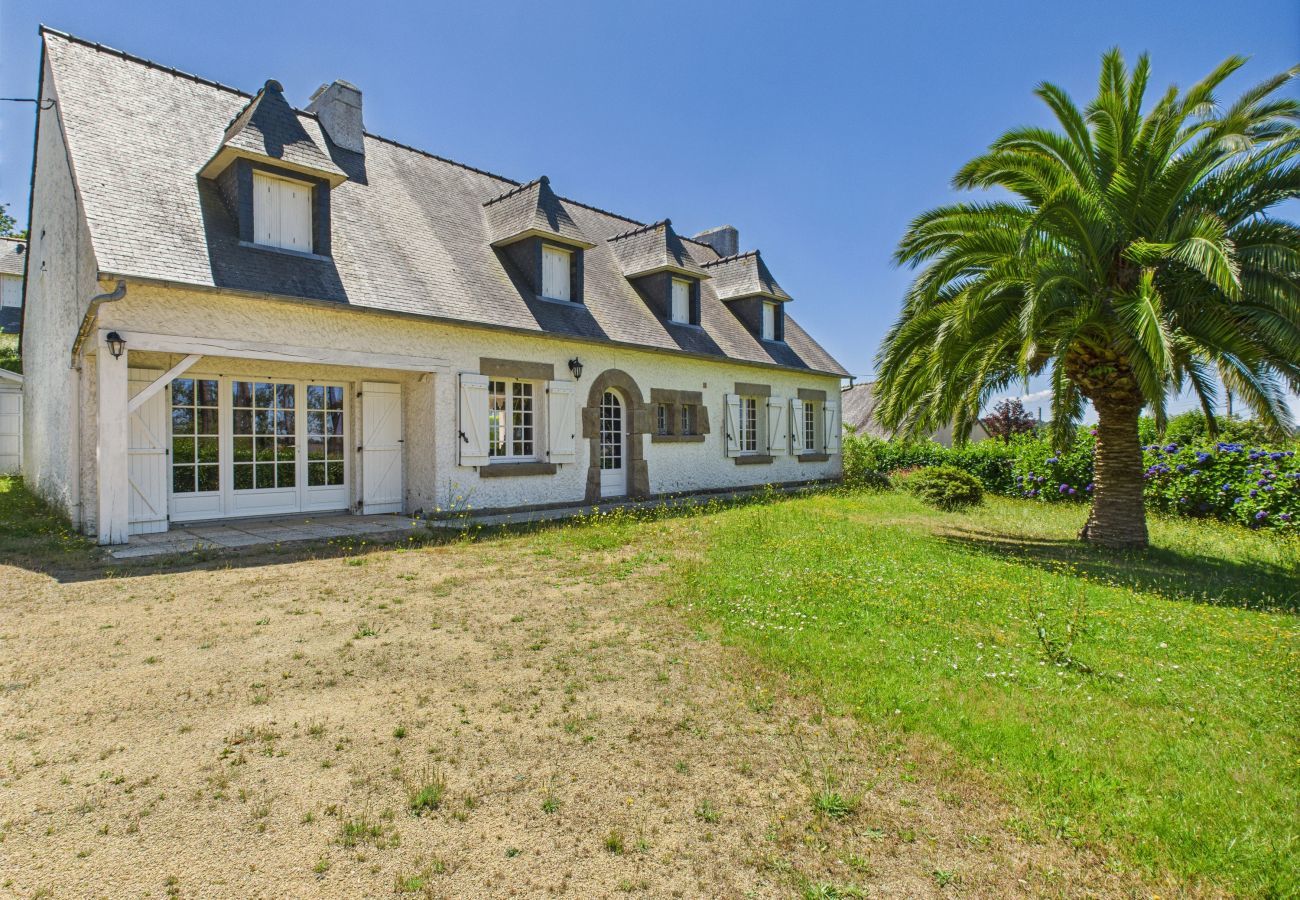 House in Penvénan - Port Blanc – House for 12 Adults and 2 Children